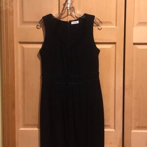 Calvin Klein Elegant Black Sleeveless Dress